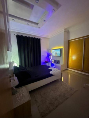 lovely Apartment Rental with Pool